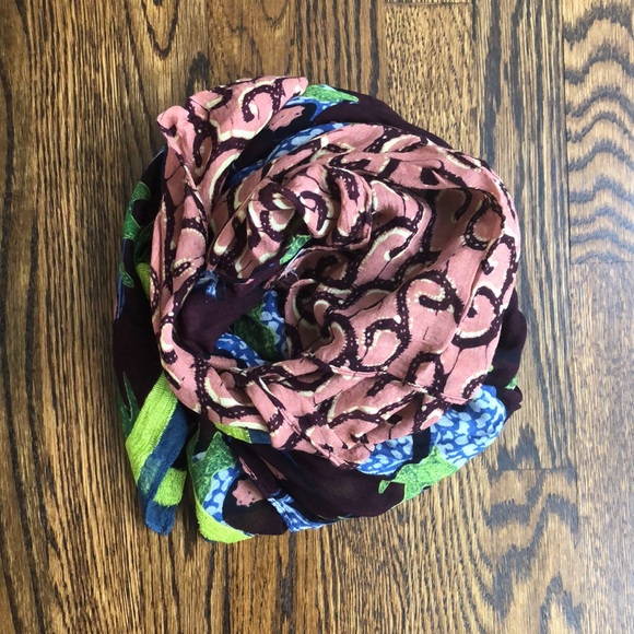 Anthropologie Lightweight Scarf - Picture 2 of 4